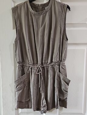 Calia By CARRIE UNDERWOOD Sleeveless Drawstring Romper
